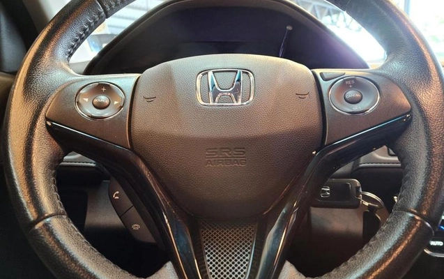 imagem-https://www.socarrao.com.br/sc-vehicle-images-prod/4291271/1791312904033-8534820_14_B_1e8ce16ad1.jpeg