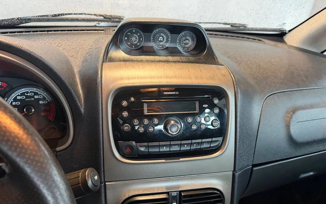 imagem-https://www.socarrao.com.br/sc-vehicle-images-prod/4291287/1791312951195-01458a4a7ba446d7b1477feee4a766a1_1791312878777.jpg