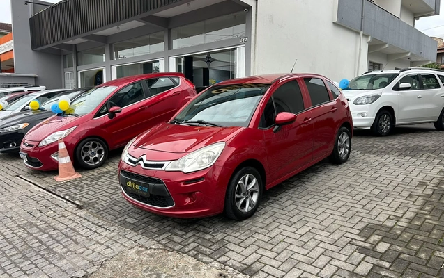imagem-https://www.socarrao.com.br/sc-vehicle-images-prod/4291299/1791312986050-da604f1f-5ebb-43ec-aae7-4c1ed40e6b04.jpeg