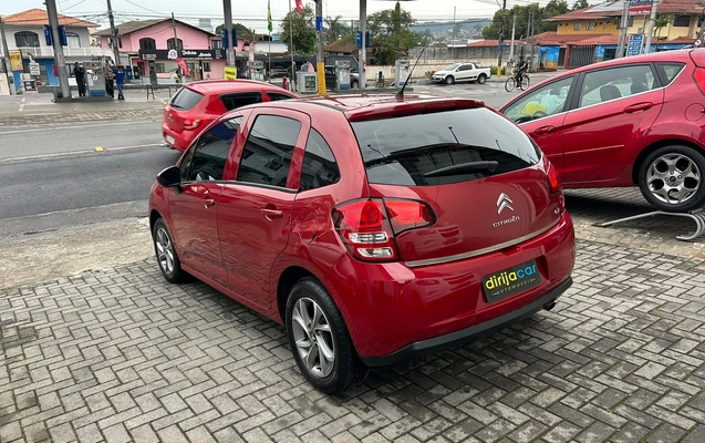 imagem-https://www.socarrao.com.br/sc-vehicle-images-prod/4291299/1791312986062-c7d28c75-2632-4968-904f-e4f690df5bbd.jpeg