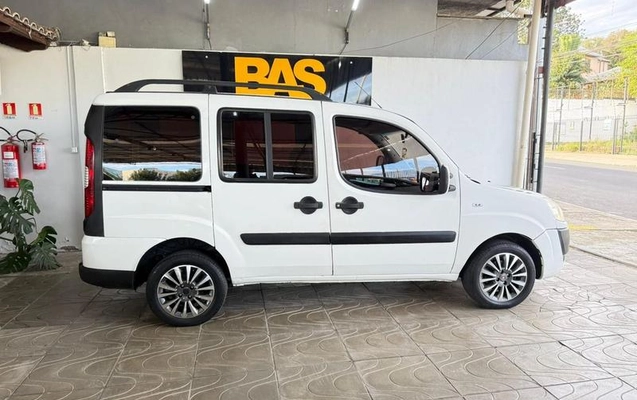 imagem-https://www.socarrao.com.br/sc-vehicle-images-prod/4291304/1791313442308-8547837_0_B_7c10c5cb5d.jpeg