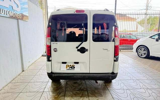 imagem-https://www.socarrao.com.br/sc-vehicle-images-prod/4291304/1791635911542-8547837_4_B_14072780ad.jpeg