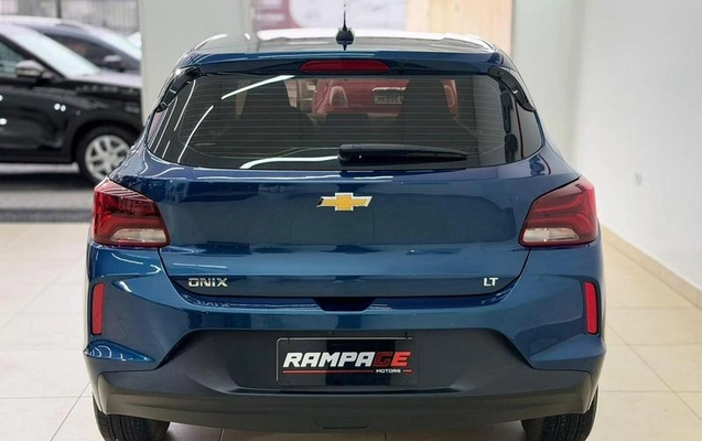imagem-https://www.socarrao.com.br/sc-vehicle-images-prod/4291361/1791383533439-8511028_4_B_a3ec77756f.jpeg