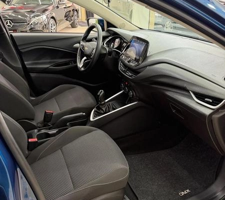 imagem-https://www.socarrao.com.br/sc-vehicle-images-prod/4291361/1791383533452-8511028_10_B_780beb73cb.jpeg