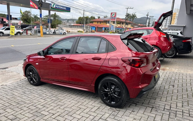 imagem-https://www.socarrao.com.br/sc-vehicle-images-prod/4291362/1791313544069-fa176414-32a6-4a78-8bf8-671fdae86c9e.jpeg