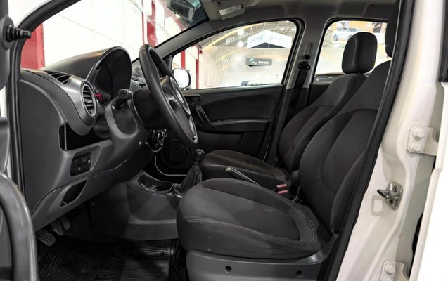 imagem-https://www.socarrao.com.br/sc-vehicle-images-prod/4291373/1791313656517-7665228_2_B_c2d044dcb4.jpeg