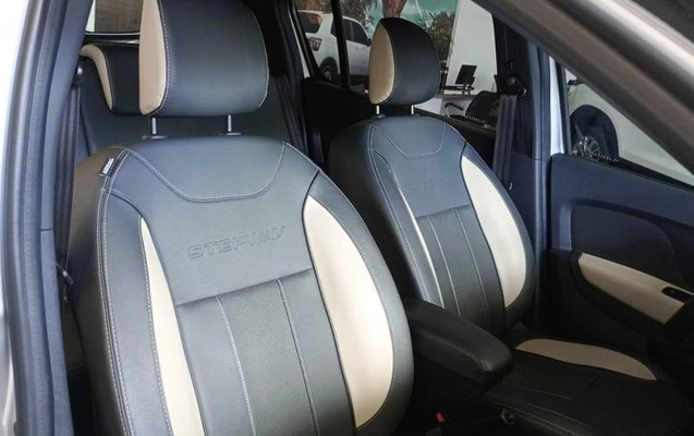 imagem-https://www.socarrao.com.br/sc-vehicle-images-prod/4291374/1792068782050-8548627_11_B_daa9412e28.jpeg