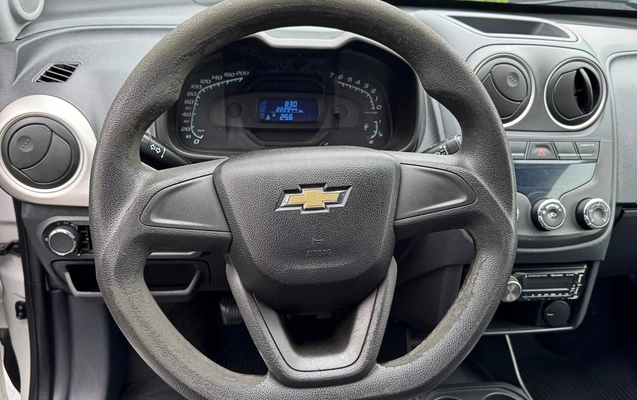 imagem-https://www.socarrao.com.br/sc-vehicle-images-prod/4291375/1791313679561-6_094331.jpg