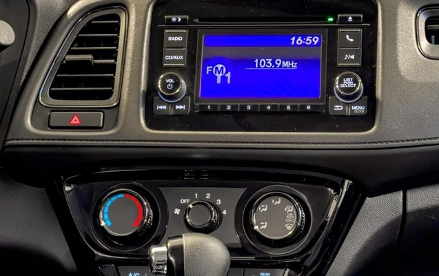 imagem-https://www.socarrao.com.br/sc-vehicle-images-prod/4291376/1791313683659-8160065_12_B_941607c3c2.jpeg