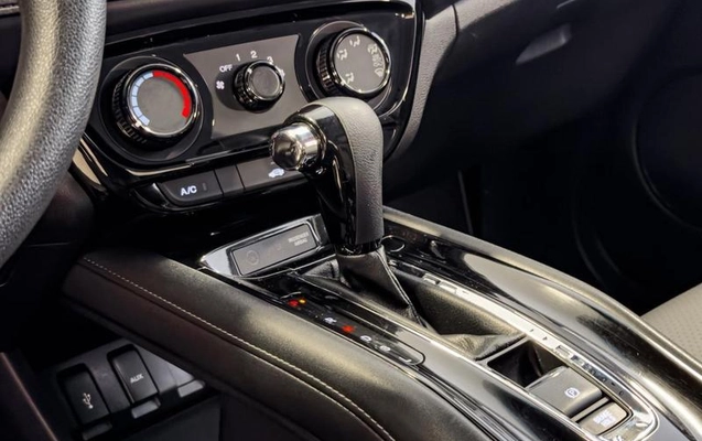 imagem-https://www.socarrao.com.br/sc-vehicle-images-prod/4291376/1791313683661-8160065_12_B_53c827a5e1.jpeg