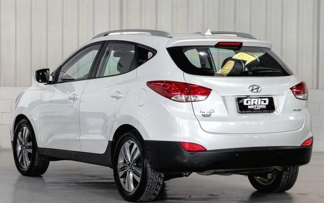 imagem-https://www.socarrao.com.br/sc-vehicle-images-prod/4291377/1791313701614-8339856_1_B_9c32277624.jpeg