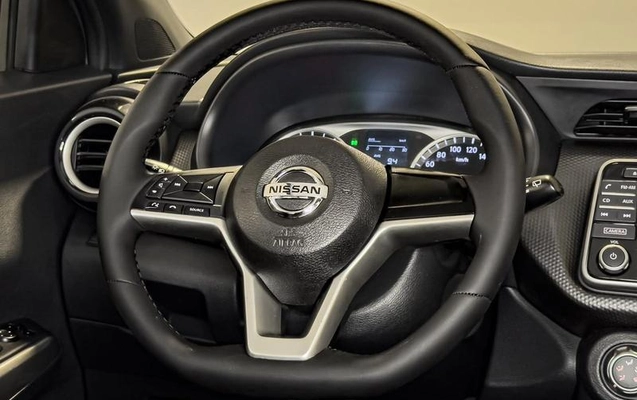 imagem-https://www.socarrao.com.br/sc-vehicle-images-prod/4291381/1791313734538-8395190_8_B_b8277609af.jpeg