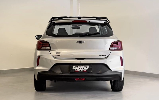 imagem-https://www.socarrao.com.br/sc-vehicle-images-prod/4291384/1791313765923-8454626_8_B_2e977de5aa.jpeg