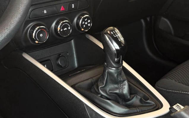 imagem-https://www.socarrao.com.br/sc-vehicle-images-prod/4291384/1791313765940-8454626_1_B_3a5ddabdf7.jpeg