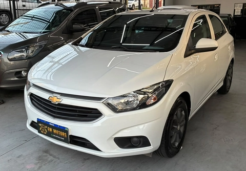 Chevrolet Onix 2018 Branco — foto 1 de 3