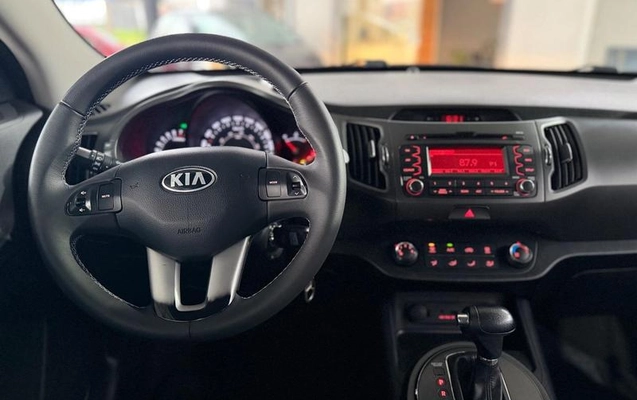 imagem-https://www.socarrao.com.br/sc-vehicle-images-prod/4291486/1791314352407-8459788_14_B_9a5af0929d.jpeg
