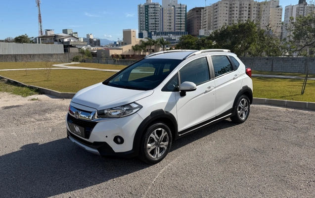 imagem-https://www.socarrao.com.br/sc-vehicle-images-prod/4291494/1791314422351-4c417ccf346047a28eb15967c681240e_1790342403069.jpg