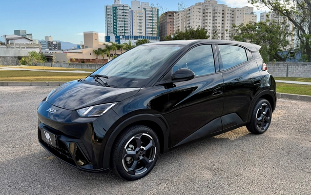 imagem-https://www.socarrao.com.br/sc-vehicle-images-prod/4291508/1791314535188-19bf32c9d2f54192bd674588fb3a43c0_1790342468557.jpg