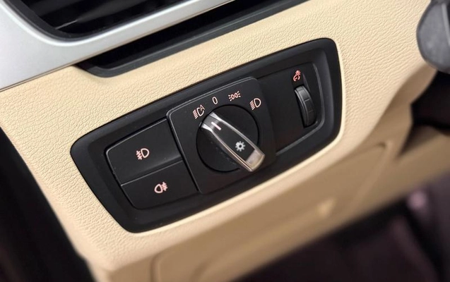 imagem-https://www.socarrao.com.br/sc-vehicle-images-prod/4291513/1791314695679-8548640_9_B_b21a7a395e.jpeg