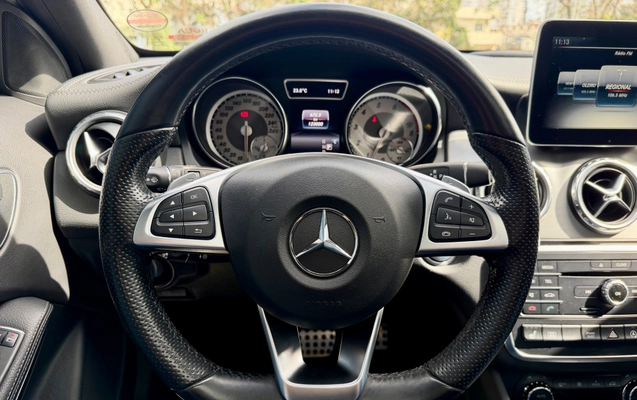 imagem-https://www.socarrao.com.br/sc-vehicle-images-prod/4291536/1791314894832-c4e008665525413ab371516d83c0b81c_1786123483805.jpg