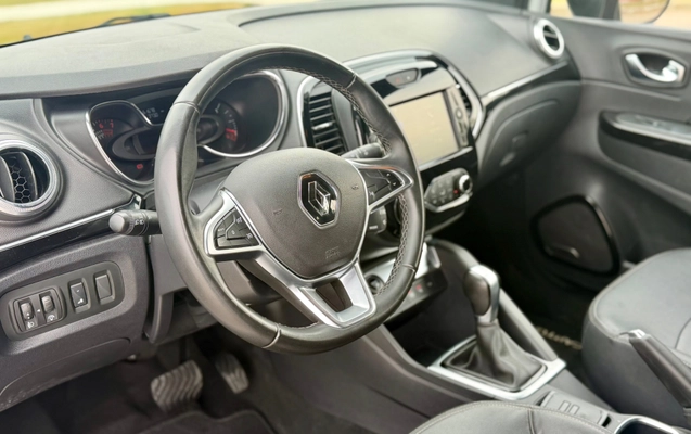 imagem-https://www.socarrao.com.br/sc-vehicle-images-prod/4291538/1791314895763-8f8337476e3a4612ab24329d81f60609_1787963637380.jpg
