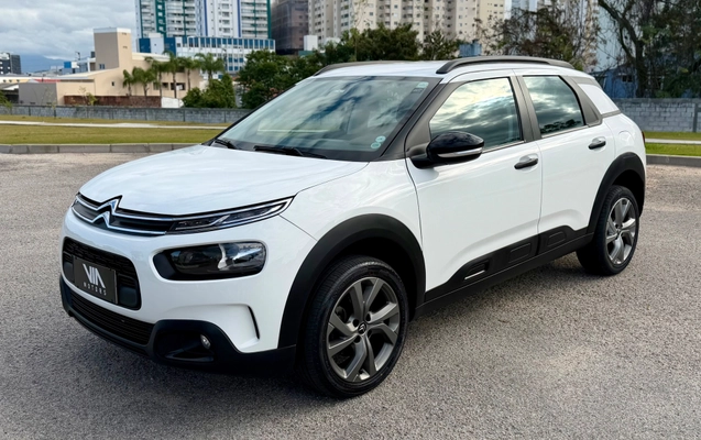 imagem-https://www.socarrao.com.br/sc-vehicle-images-prod/4291540/1791314896190-9e486de70bd848f18f8d187342c57914_1785678359555.jpg