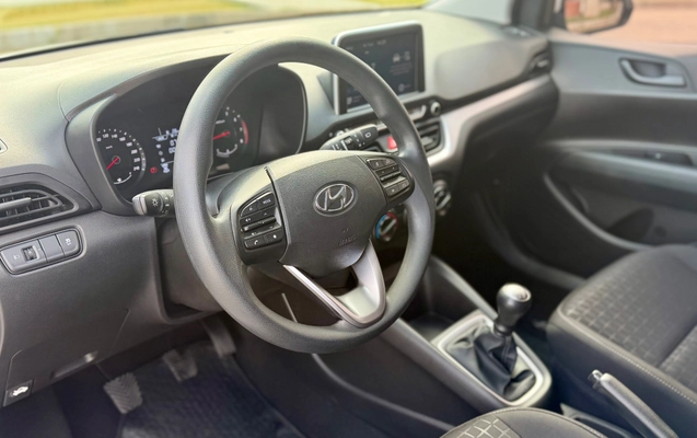 imagem-https://www.socarrao.com.br/sc-vehicle-images-prod/4291548/1791314997289-792daefce1104332b29ee5852847cb24_1786650795139.jpg