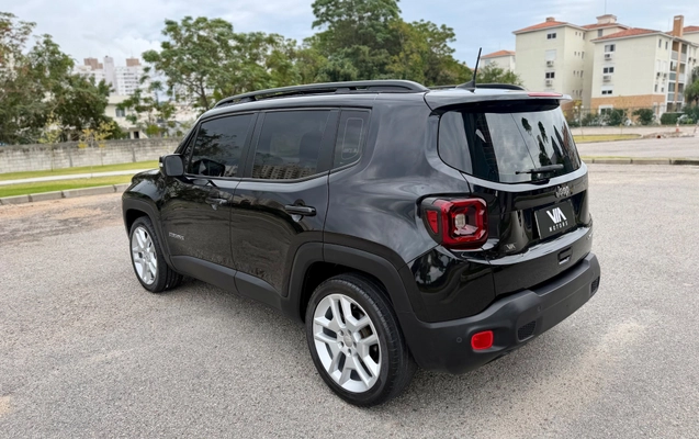 imagem-https://www.socarrao.com.br/sc-vehicle-images-prod/4291549/1791477835757-4cb869f8698b43308cc66b90cde923f3_1782231672633.jpg