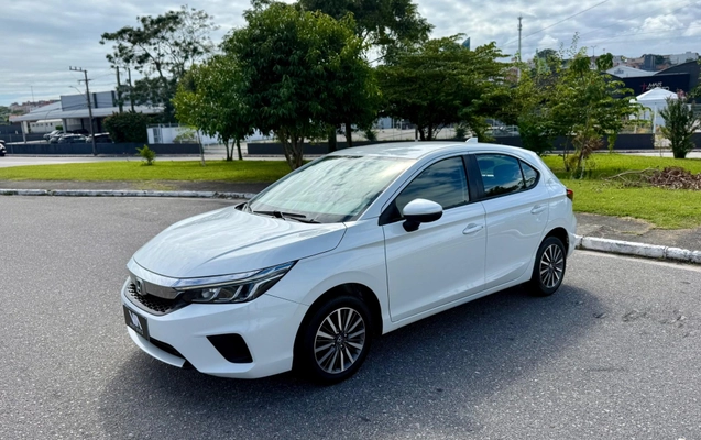imagem-https://www.socarrao.com.br/sc-vehicle-images-prod/4291554/1791315008190-63515a937b83491aa12e6c30b680db27_1774286855262.jpeg