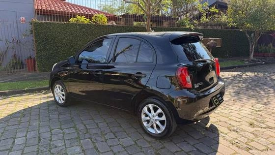imagem-https://www.socarrao.com.br/sc-vehicle-images-prod/4291582/1791315150642-nissan-march-1.0-sv-12v-flex-4p-manual-wmimagem13160076494.jpg