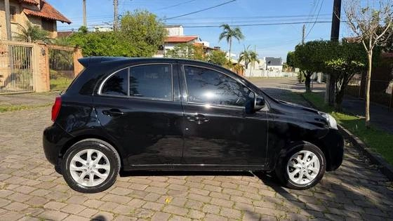 imagem-https://www.socarrao.com.br/sc-vehicle-images-prod/4291582/1791315150644-nissan-march-1.0-sv-12v-flex-4p-manual-wmimagem13160108058.jpg