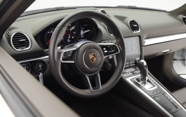 imagem-https://www.socarrao.com.br/sc-vehicle-images-prod/4291637/1791315371056-806d2d4a-5d6f-43e1-8515-7a6fc87c1720.jpg