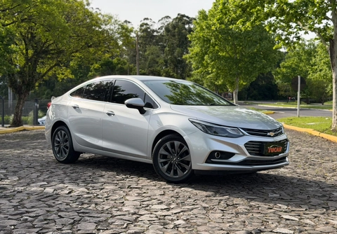 Chevrolet Cruze 2018 Prata — foto 1 de 3