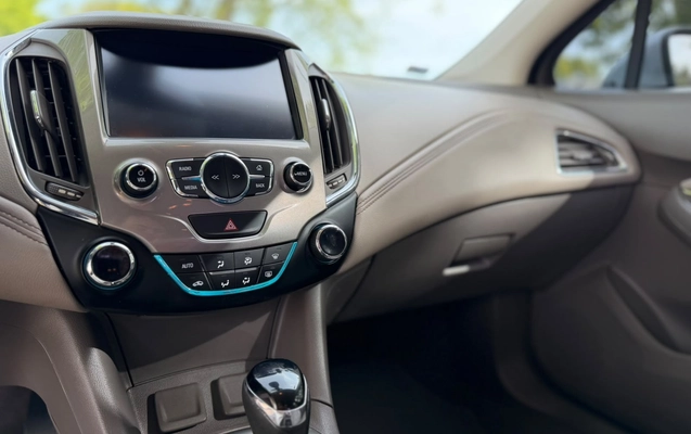 imagem-https://www.socarrao.com.br/sc-vehicle-images-prod/4291692/1791315710925-59d73490-34a0-4648-b48b-533667b123a0.jpg
