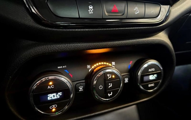 imagem-https://www.socarrao.com.br/sc-vehicle-images-prod/4291713/1791381635684-8548661_13_B_be43af5f43.jpeg