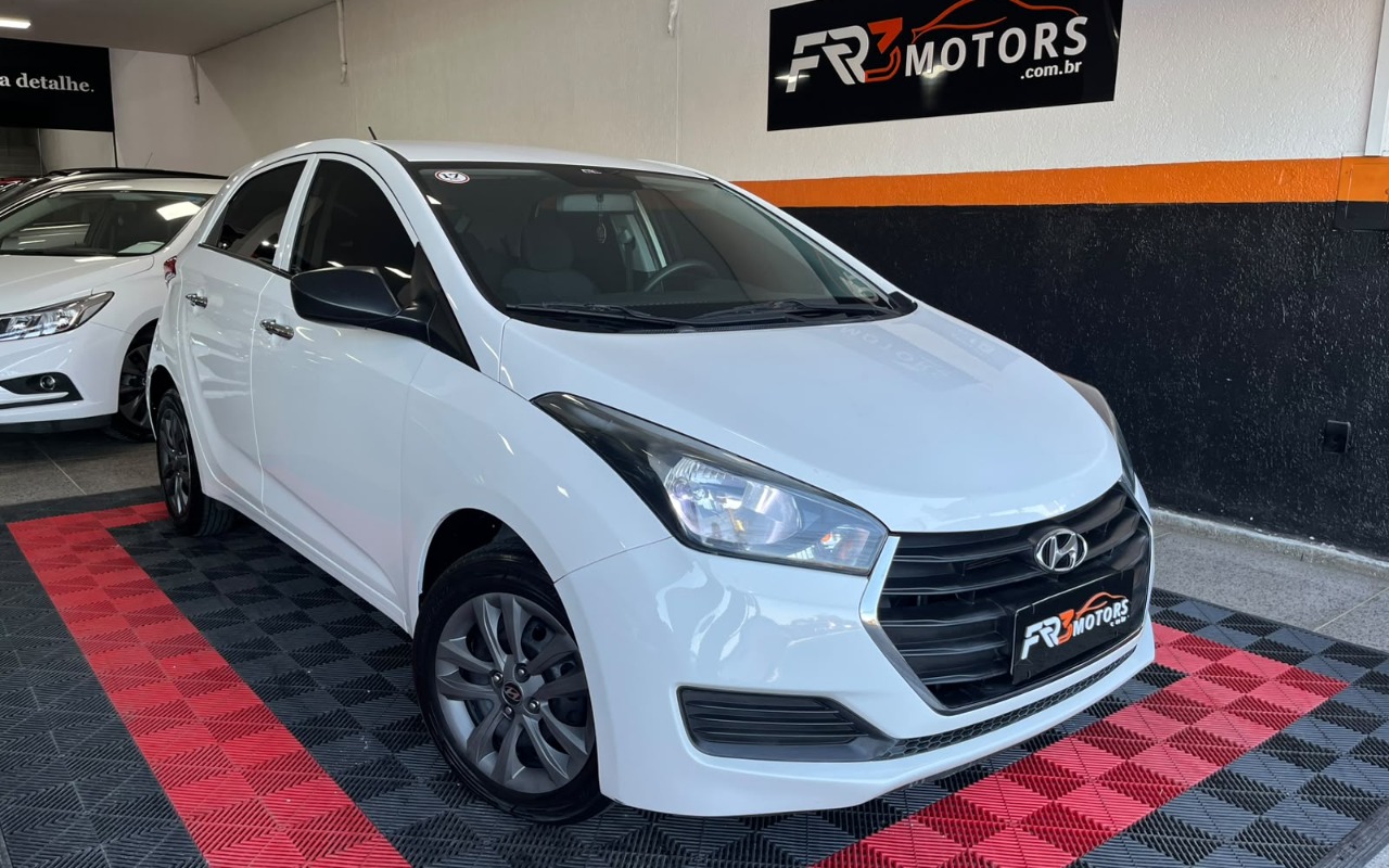Hyundai HB20 2017 Branco — foto 1 de 3