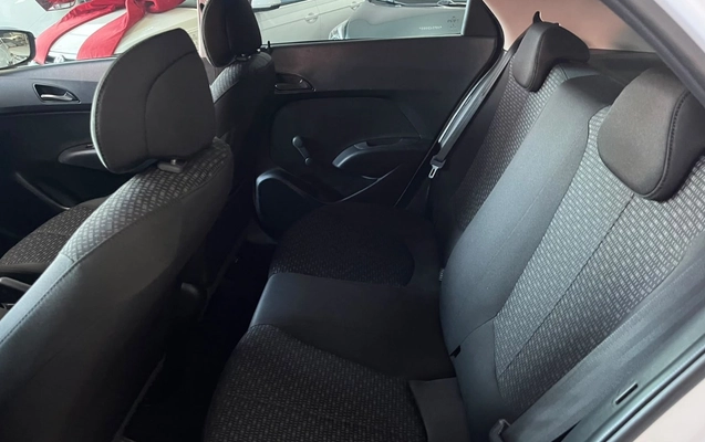 imagem-https://www.socarrao.com.br/sc-vehicle-images-prod/4291720/1791316041943-V2hhdHNBcHAgSW1hZ2UgMjAyNi0xMC0wMyBhdCAxMC4xMi4xMC5qcGVn.jpeg