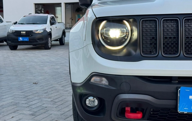 imagem-https://www.socarrao.com.br/sc-vehicle-images-prod/4291724/1791316169841-5334af0d-38fe-496a-81cd-37f2d0d6963f.jpg