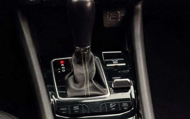 imagem-https://www.socarrao.com.br/sc-vehicle-images-prod/4291725/1791316215167-8534758_6_B_042159572b.jpeg