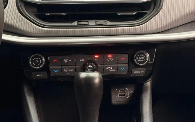 imagem-https://www.socarrao.com.br/sc-vehicle-images-prod/4291725/1791316215169-8534758_8_B_a91d8b37e3.jpeg