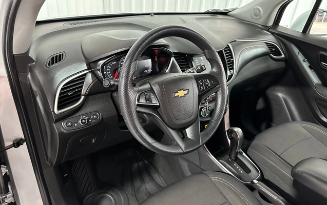 imagem-https://www.socarrao.com.br/sc-vehicle-images-prod/4291735/1791316303999-7b843a8a29a8483c8403e29262b59ce3_1791316135497.jpg