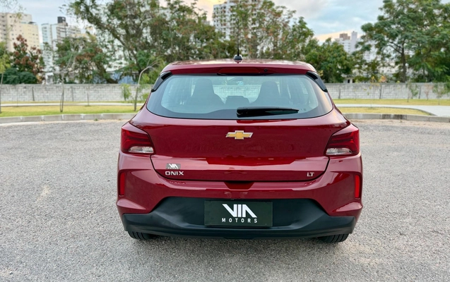 imagem-https://www.socarrao.com.br/sc-vehicle-images-prod/4291739/1791316334932-2ff60dbf2ca5410692b4925a781c76a5_1780664554843.jpg