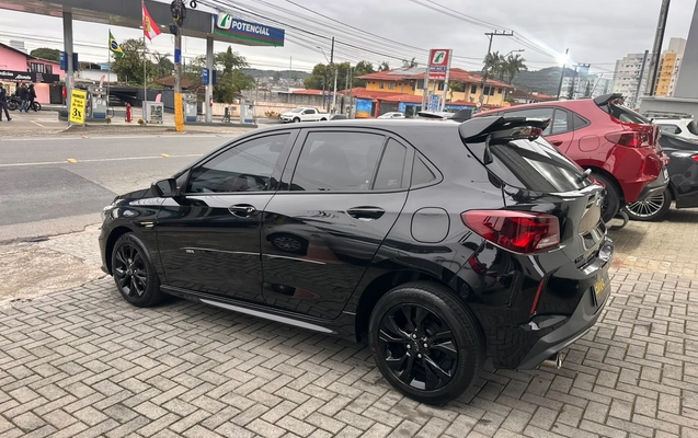 imagem-https://www.socarrao.com.br/sc-vehicle-images-prod/4291740/1791316338486-06d69195-47ae-4582-9ea7-b15690dc5d99.jpeg