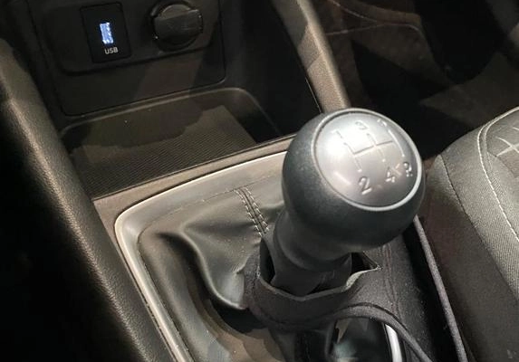 imagem-https://www.socarrao.com.br/sc-vehicle-images-prod/4291820/1791316692033-8546493_4_B_cf72ec6396.jpeg