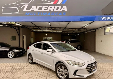 Hyundai Elantra 2.0 16V Flex Aut. 2017 Prata — foto 1 de 3