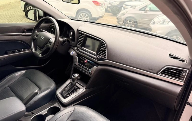 imagem-https://www.socarrao.com.br/sc-vehicle-images-prod/4291823/1791496286091-8548017_17_B_30e9e7a4f2.jpeg