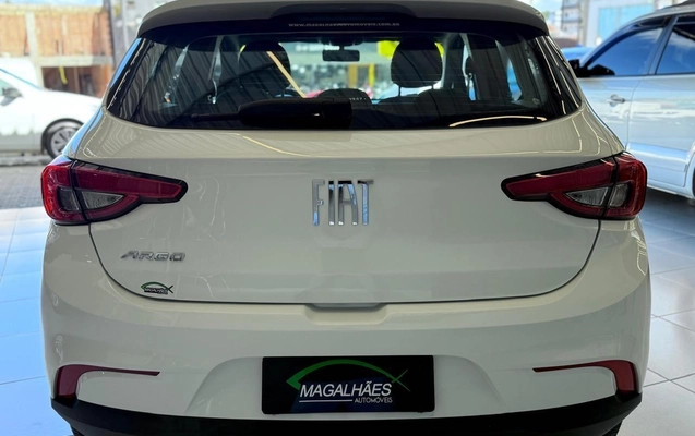 imagem-https://www.socarrao.com.br/sc-vehicle-images-prod/4291827/1791316769822-64c1a49ac749444fa4044d9fd1bd7bbf_1791316684944.jpg