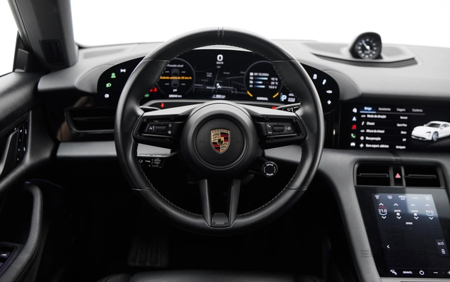 imagem-https://www.socarrao.com.br/sc-vehicle-images-prod/4291913/1791637495308-b714d21c-10f3-4939-a012-bf9401dc9564.jpg