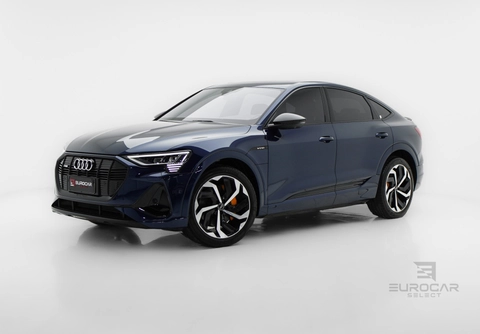 Audi E-Tron 2023 Azul — foto 1 de 3