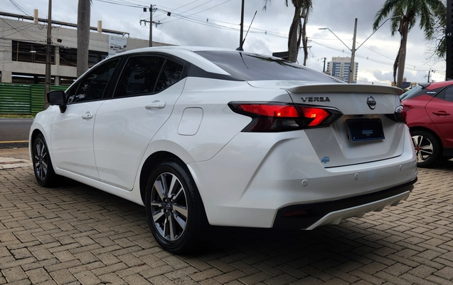 imagem-https://www.socarrao.com.br/sc-vehicle-images-prod/4292001/1791572380425-c728e4b3-8b95-4ab0-879c-bdb67baee3c7.jpg